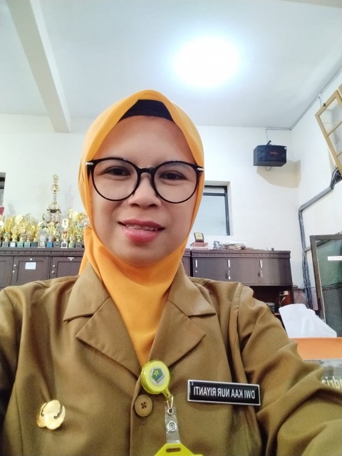DWI KAA NUR RIYANTI